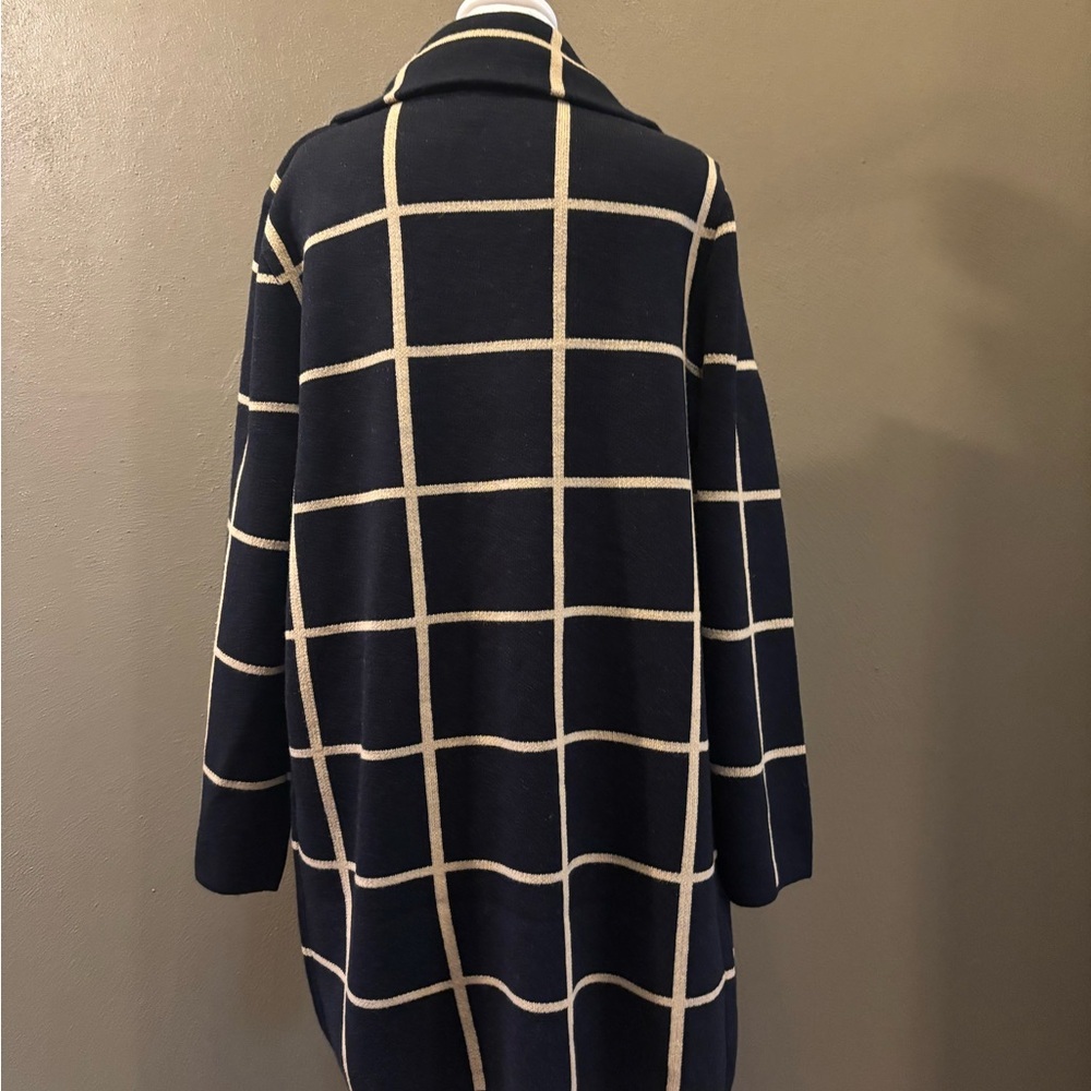 Anne Klein Black and tan sweater coat - Picture 2 of 5